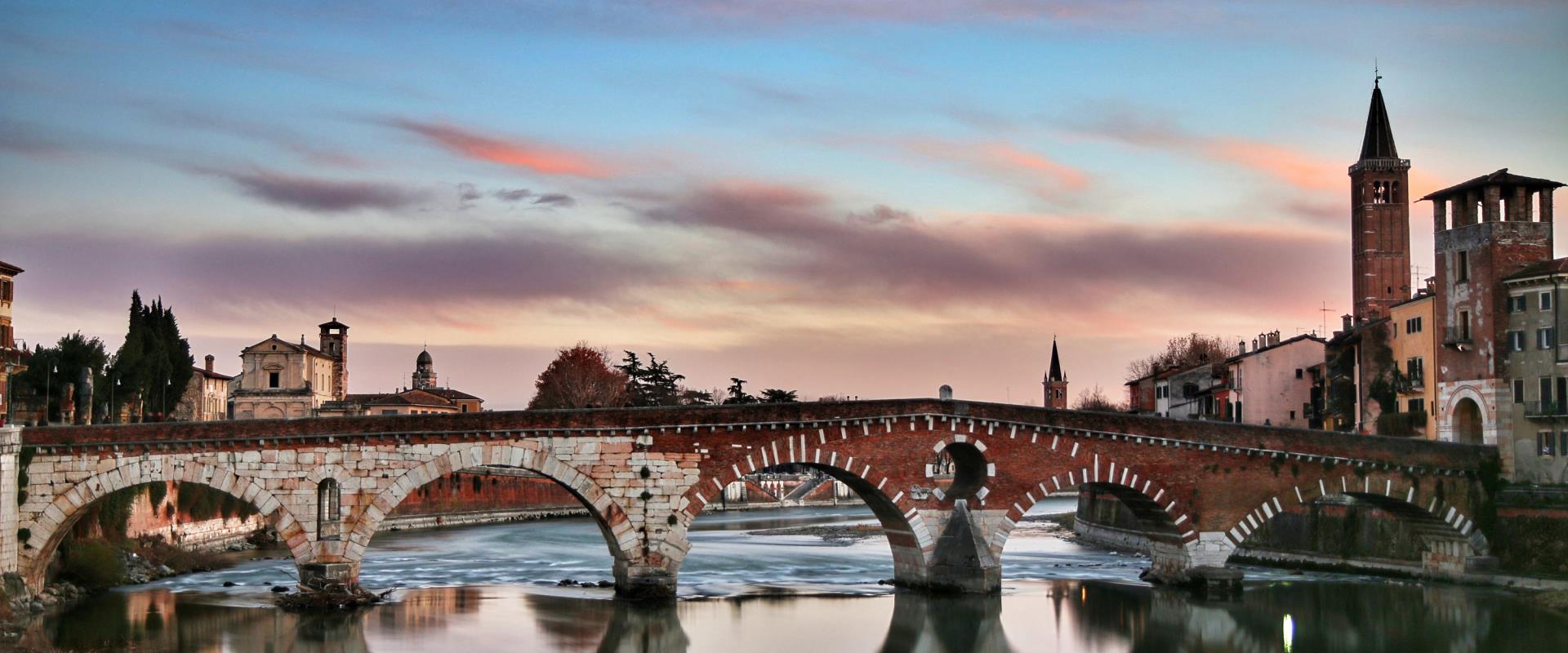 Romantic Verona but not only! Hotel Turismo is ideally located for exploring the beauty of Veneto. Learn what to do and book now!