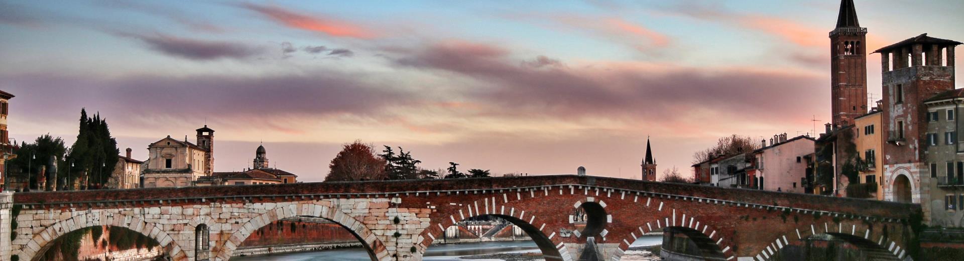 Romantic Verona but not only! Hotel Turismo is ideally located for exploring the beauty of Veneto. Learn what to do and book now!